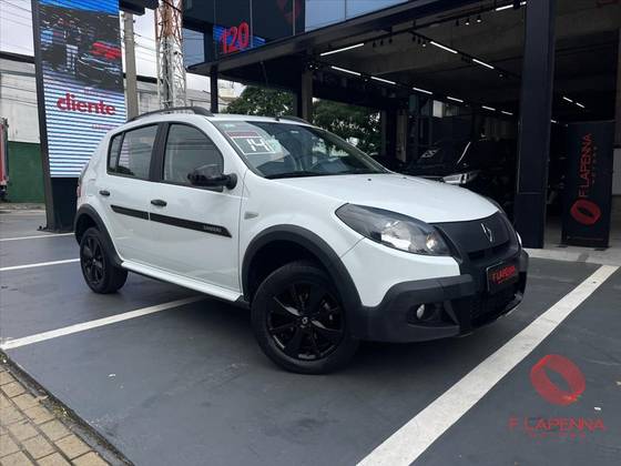 RENAULT SANDERO 1.6 STEPWAY 8V FLEX 4P MANUAL RENAULT SANDERO 1.6 STEPWAY 8V FLEX 4P MANUAL